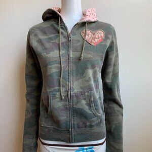 Billabong camouflage heart hoodie sweater